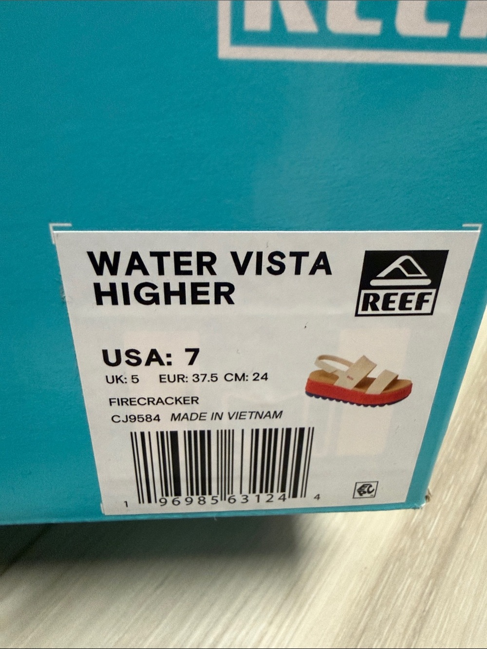 Reef Women’s High Water Vista Firecracker Sandals - Picture 5 of 5